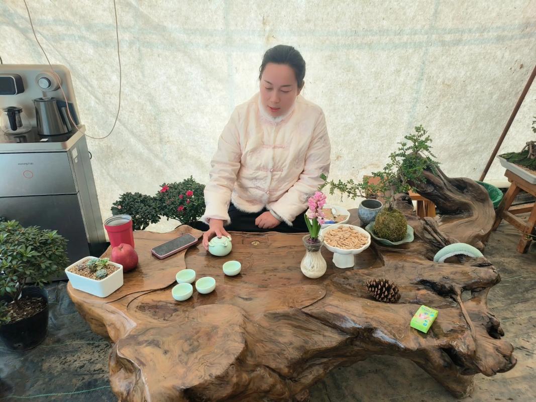 武汉品茶疗愈之旅：中年人在茶香中找回内心平静真实故事